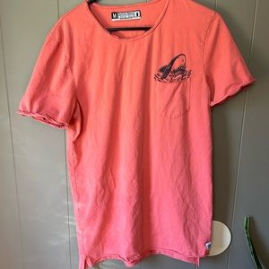 Dutch Bros
Short sleeve
Used